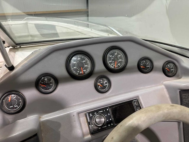 Mariah shabah mercruiser 5.7/v8 alpha one speedboot 36-71-yd incl trailer met kenteken 75-wh-fv - afbeelding 8 van  28