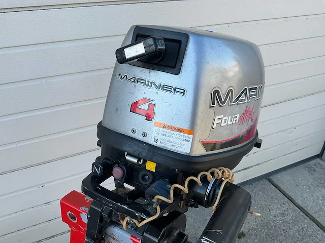 Mariner 4pk 4 takt kortstaart buitenboordmotor - afbeelding 6 van  9
