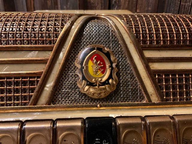 Marinucci | vintage italiaanse toetsaccordeon - afbeelding 7 van  12