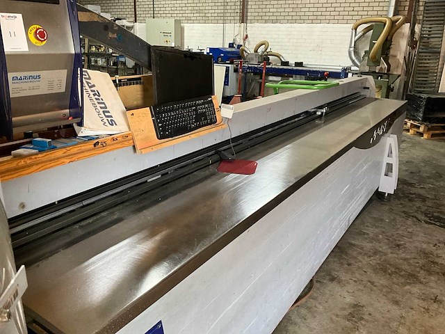 Marinus profix 2003-2 afkort- en profileermachine - afbeelding 19 van  23