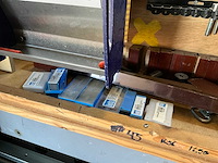 Marinus profix 2003-2 afkort- en profileermachine - afbeelding 11 van  23