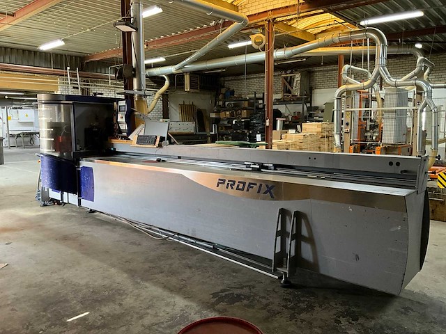 Marinus profix 2003-2 afkort- en profileermachine - afbeelding 1 van  23