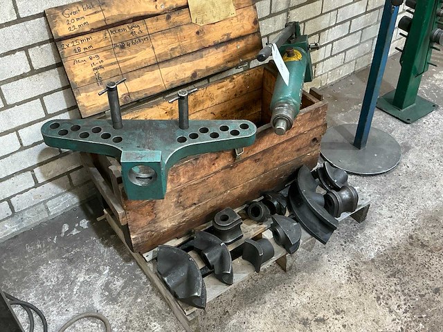 Mark 2053 hydraulische pijpbuiger - afbeelding 1 van  6