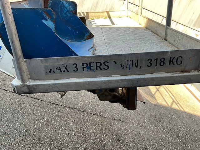 Mark industries 62 c 4x4 hoogwerker - afbeelding 3 van  13