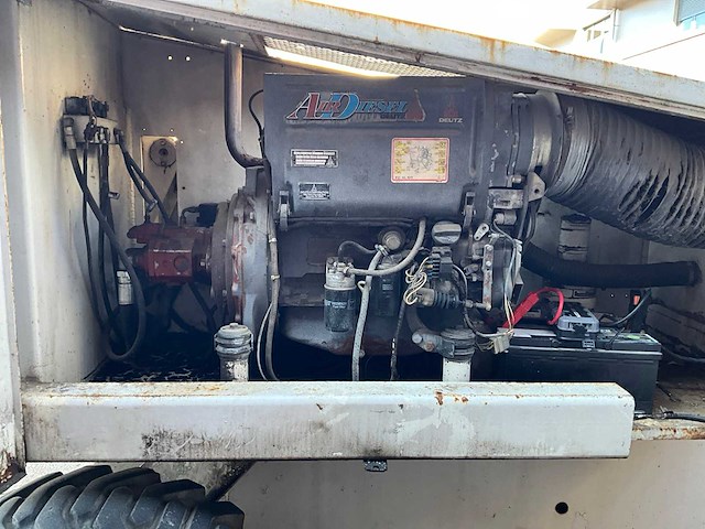 Mark industries 62 c 4x4 hoogwerker - afbeelding 13 van  13