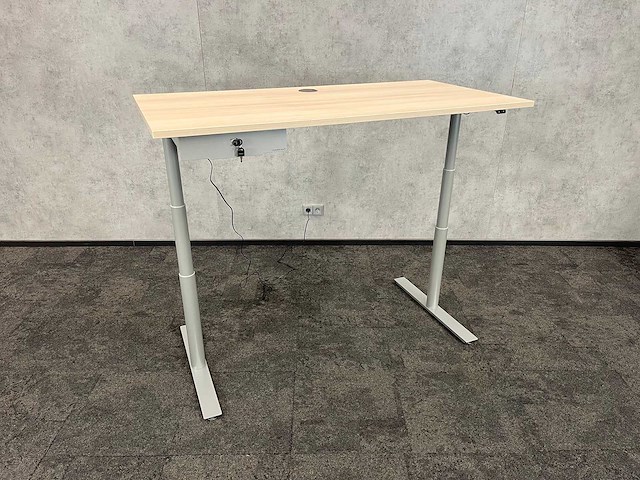Markant - elektrisch zit-sta bureau 160x80 - ongebruikt - afbeelding 1 van  14