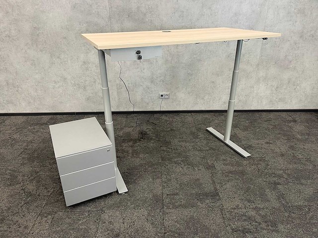Markant - elektrisch zit-sta bureau 160x80 met ladeblok- ongebruikt - afbeelding 1 van  18