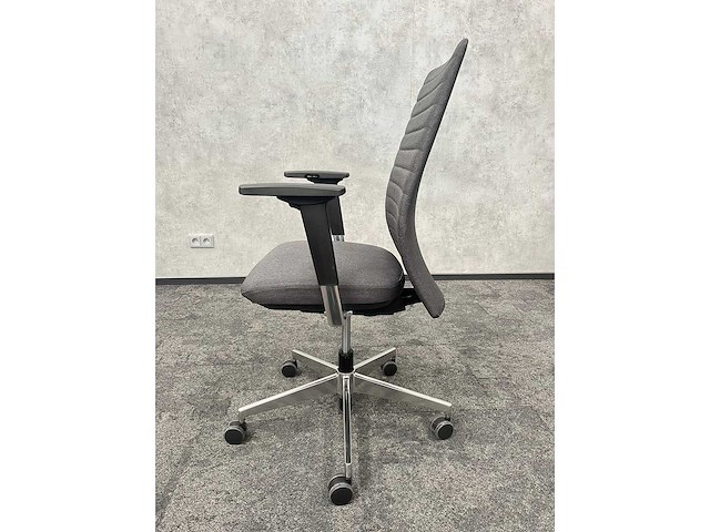 Markant - ergonomische bureaustoel - ongebruikt - afbeelding 4 van  12