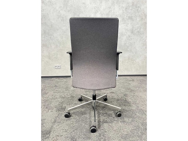 Markant - ergonomische bureaustoel - ongebruikt - afbeelding 4 van  18