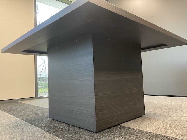 Markant - vergadertafel 140x140x76 cm - afbeelding 6 van  7