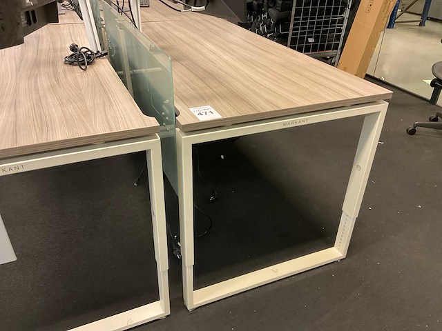 Markant bureau (2x) - afbeelding 8 van  10