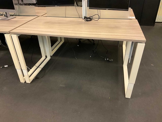 Markant bureau (2x) - afbeelding 3 van  8