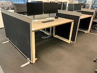 Markant bureau opstelling met scheidingswanden - afbeelding 1 van  11