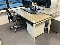 Markant-bureau - afbeelding 1 van  4