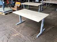 Markant bureau - afbeelding 1 van  4