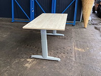 Markant bureau - afbeelding 3 van  4