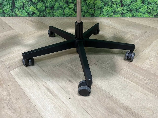 Markant m2 - ergonomische bureaustoel - ongebruikt - afbeelding 8 van  14