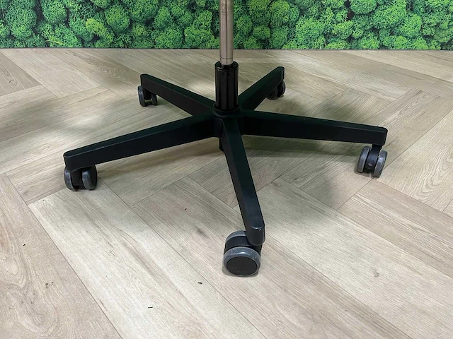 Markant m2 - ergonomische bureaustoel - ongebruikt - afbeelding 8 van  14