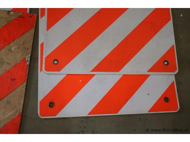 Markeringsbord voor uitstekende lading - 4 stuks - afbeelding 3 van  3