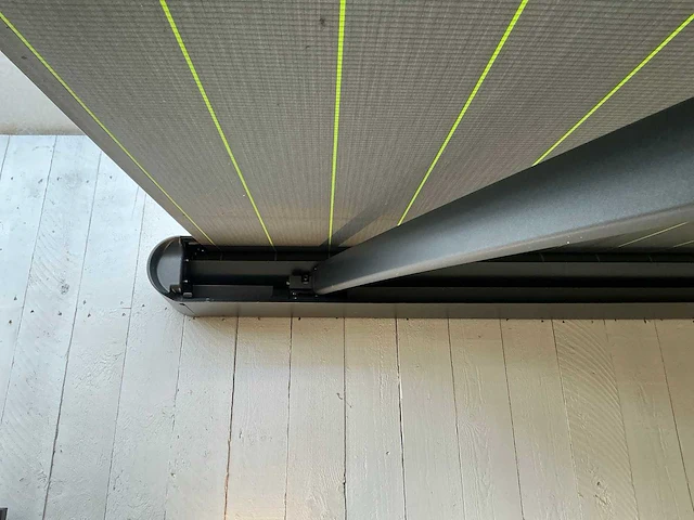 Markilux mx1 zonnescherm - afbeelding 8 van  10