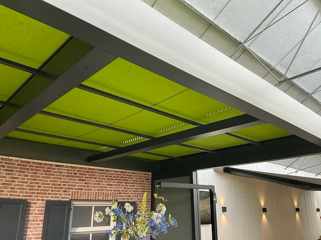 Markilux overkapping met doekdak - afbeelding 8 van  10