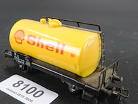 Märklin 4442 (of verwante oudere variant zoals de märklin 4502) mineraalolieketelwagen in de uitvoering van de duitse spoorwegen (db) - afbeelding 2 van  6