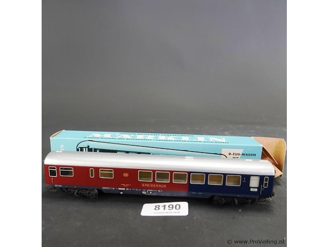 Märklin d-treinrijtuig (1e klasse met restaurantruimte, ook wel bekend als de "kakadu") van de duitse spoorwegen (db) - afbeelding 2 van  3