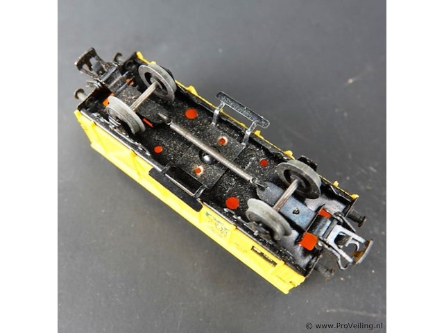 Märklin h0 4509 bananenkoelwagen ('jamaica') van de duitse spoorwegen (db) - afbeelding 4 van  5