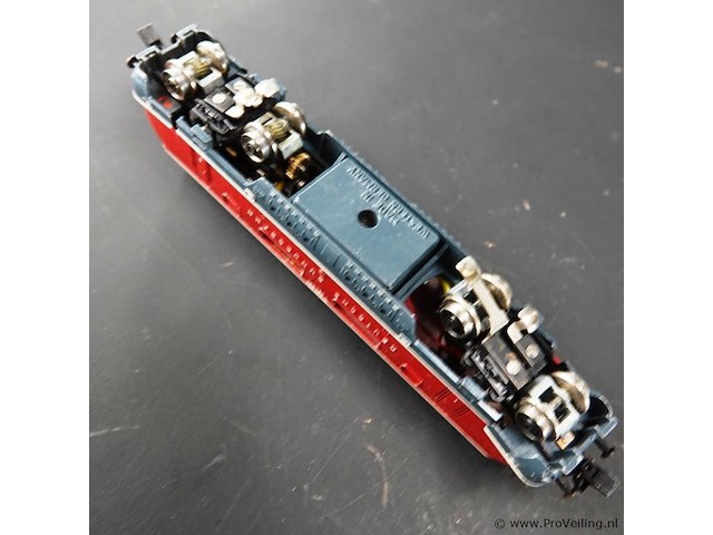 Märklin h0 (art. 3021) diesellocomotief v200 van de deutsche bundesbahn (db) - afbeelding 5 van  6