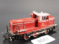 Märklin h0 (schaal 1:87) analoge wisselstroom diesellocomotief van de duitse spoorwegen (db), type v60 / baureihe 260 (artikelnummer 3065) - afbeelding 1 van  5