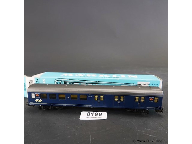 Märklin postrijtuig (bedrijfsnummer p 7939) van de nederlandse spoorwegen / nederlandse posterijen - afbeelding 2 van  3
