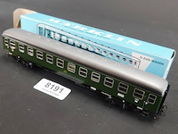 Märklin sneltreinrijtuig (2e klas büm) van de duitse spoorwegen (db) - afbeelding 1 van  3