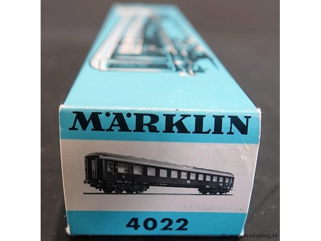 Märklin sneltreinrijtuig (2e klas büm) van de duitse spoorwegen (db) - afbeelding 3 van  3