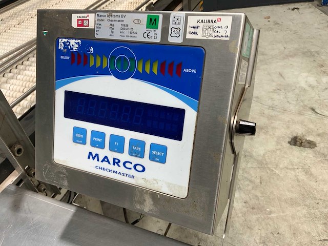 Marko systems rollenbaan met checkweighers - afbeelding 6 van  9
