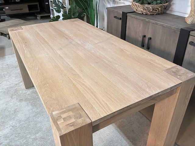 Marla eetkamertafel - afbeelding 8 van  9