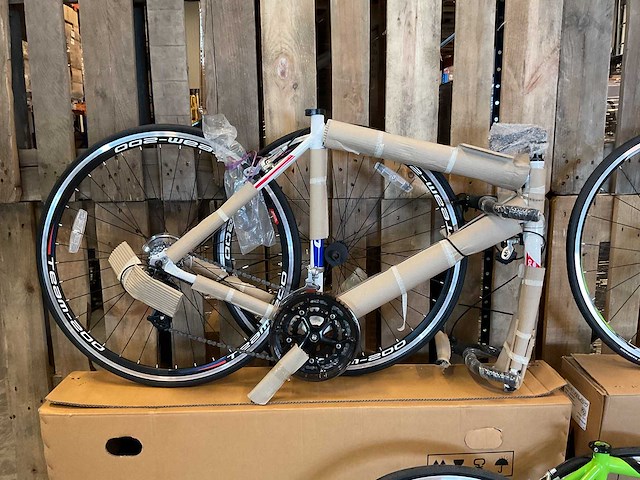 Marlin & team 200 - 700 x 560mm - herenfiets (3x) - afbeelding 2 van  6