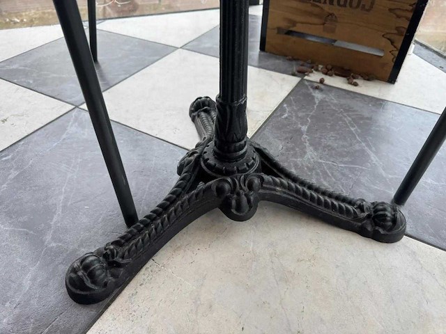 Marmeren bistrotafel (2x) - afbeelding 3 van  4