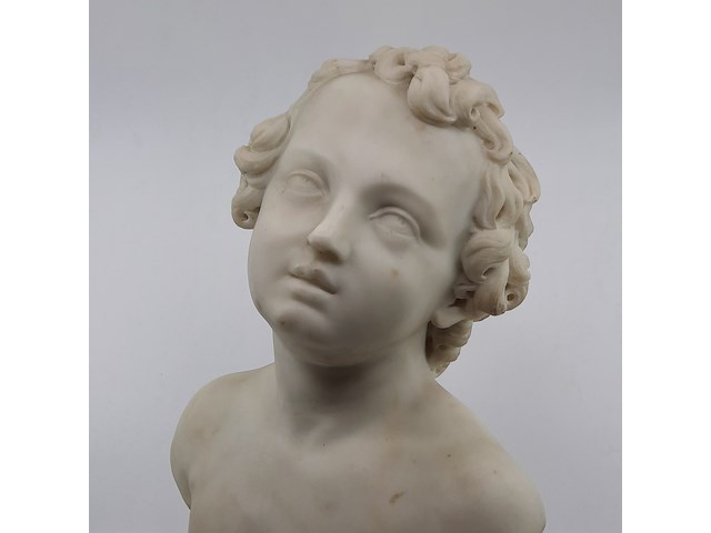 Marmeren sculptuur op voet (19e eeuw) - afbeelding 2 van  7