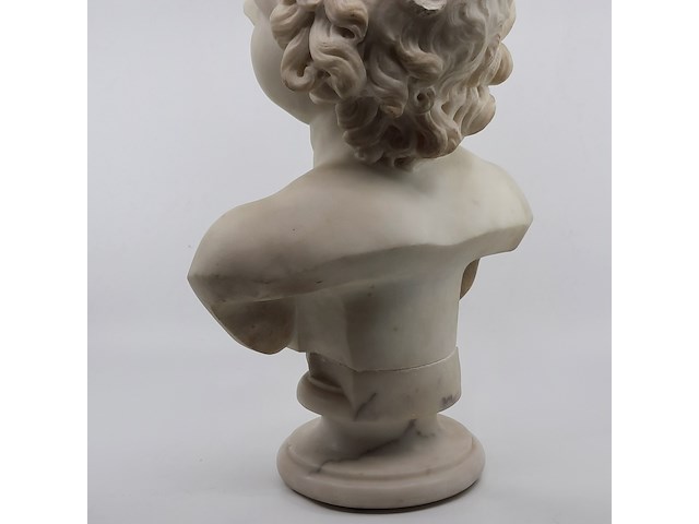 Marmeren sculptuur op voet (19e eeuw) - afbeelding 5 van  7