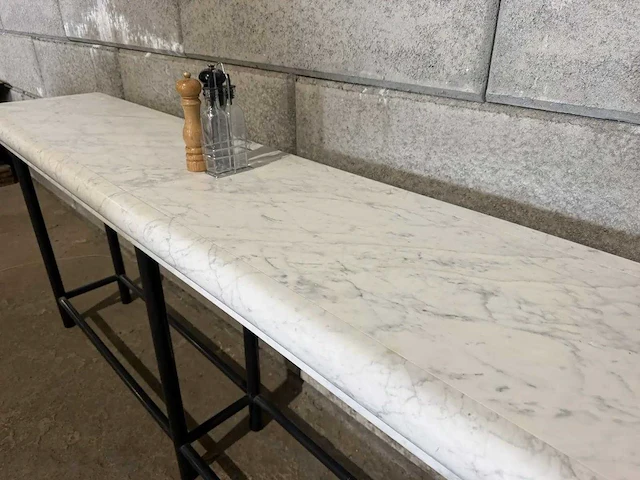 Marmeren wandtafel - afbeelding 1 van  6