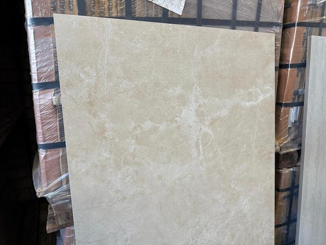 Marmerlook beige tegel 60x120 24,48 m2 - afbeelding 3 van  6