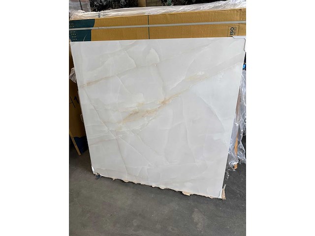 Marmerlooktegels onxy beige120x120 28,8 m2 - afbeelding 3 van  5