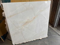 Marmerlooktegels onxy beige120x120 28,8 m2 - afbeelding 4 van  5