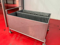 Maron metals 56-delige rvs afzuigkaprooster wagen inclusief 26 roosters - afbeelding 1 van  9