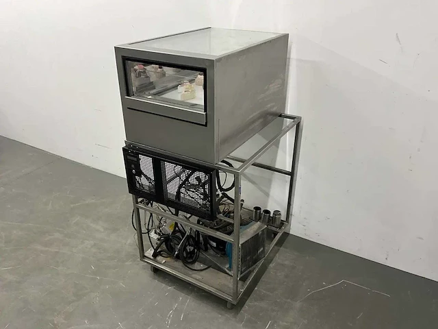 Marrone - gebaksvitrine - afbeelding 11 van  14
