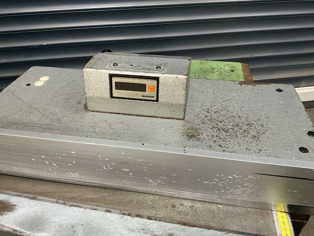 Martin - 1996 - t 72 - 3,3 - formaatcirkelzaagmachine - afbeelding 2 van  15