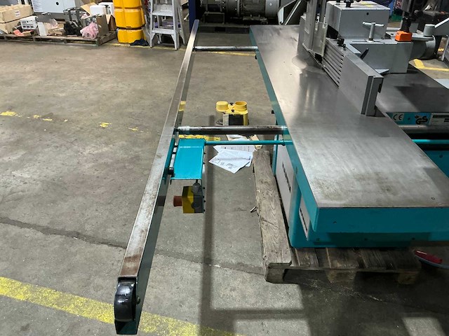 Martin - 1998 - t 22 - tafel- en spilfreesmachine - afbeelding 6 van  29