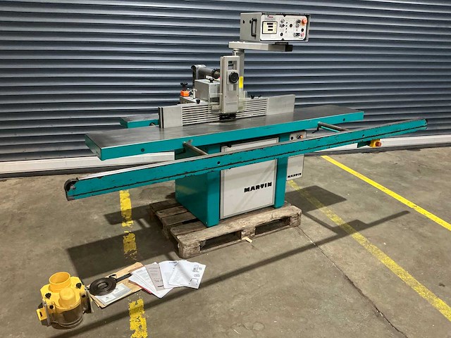 Martin - 1998 - t 22 - tafel- en spilfreesmachine - afbeelding 1 van  29
