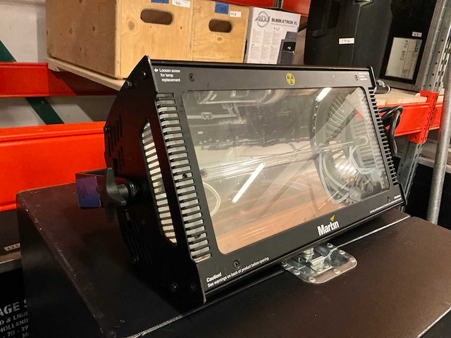 Martin - atomic 3000 - various light equipment - afbeelding 4 van  6