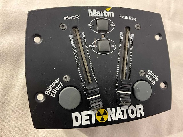 Martin - detonator - controller - afbeelding 3 van  4